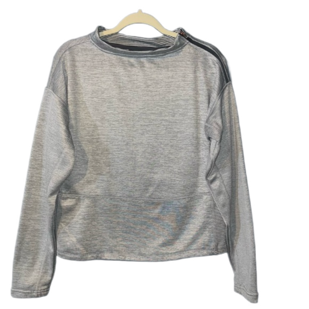 Women’s Grey Champion 9 workout pullover jacket Medium